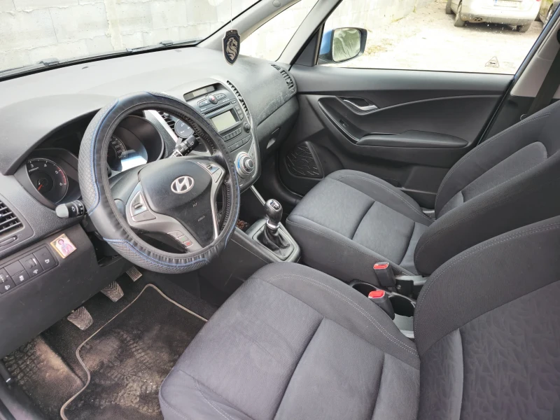 Hyundai Ix20 1.4 CRDI * 90k.s* UNIKAT* FULL* 6 manual* , снимка 9 - Автомобили и джипове - 49499551