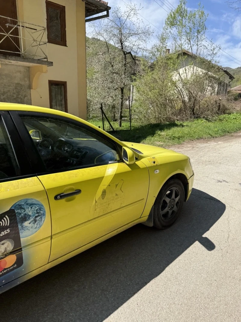 Hyundai Sonata 2.0 161hp, снимка 3 - Автомобили и джипове - 52334978