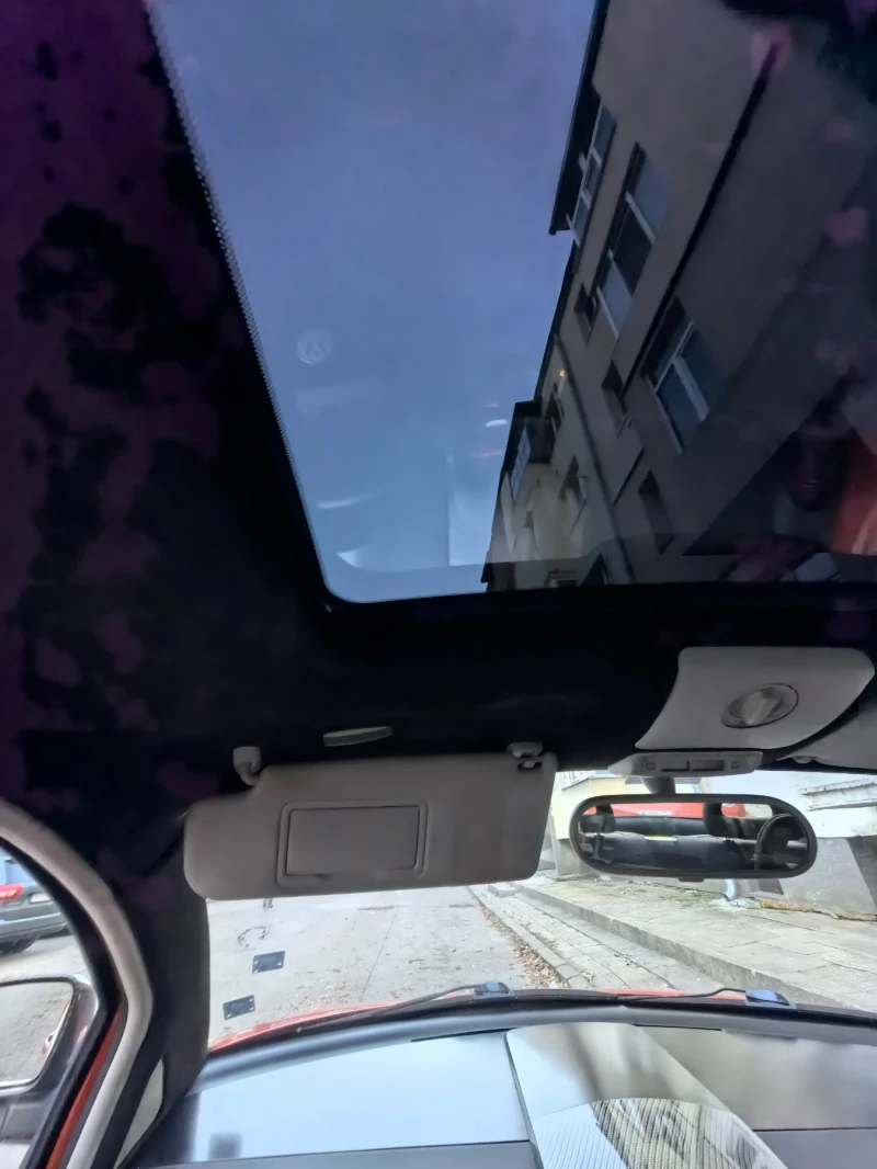 VW New beetle 2.0, снимка 7 - Автомобили и джипове - 52265334