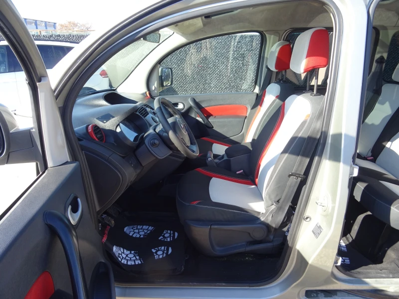 Renault Kangoo 1.5dci 90к.с. Expression, снимка 10 - Автомобили и джипове - 52420981