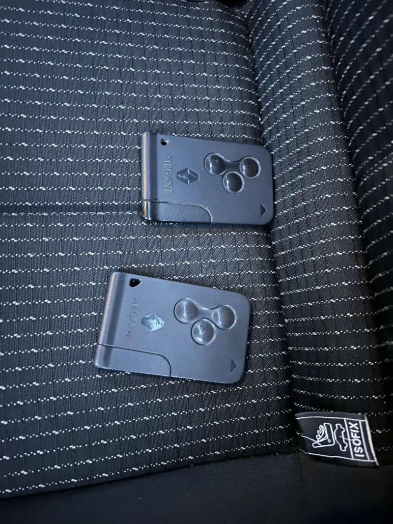 Renault Megane, снимка 14 - Автомобили и джипове - 52527418