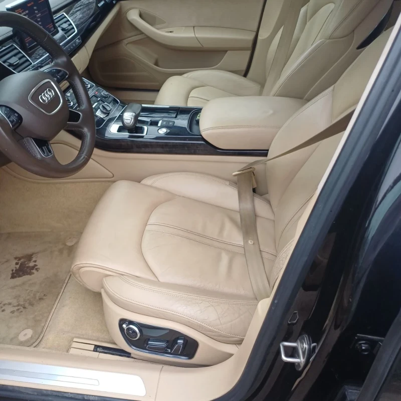 Audi A8, снимка 12 - Автомобили и джипове - 52797508