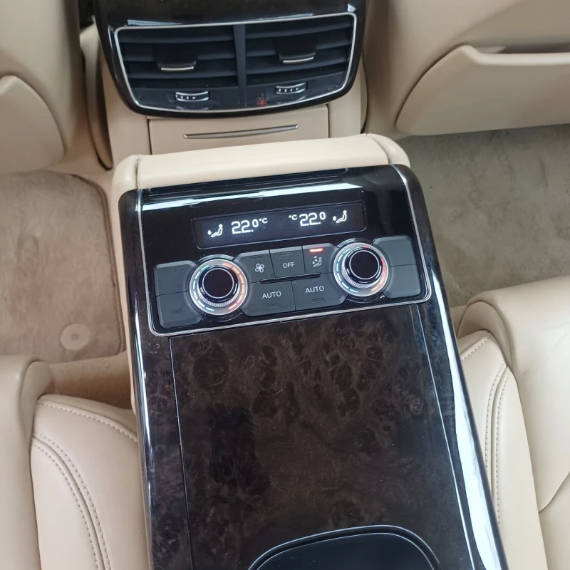 Audi A8, снимка 7 - Автомобили и джипове - 52797508