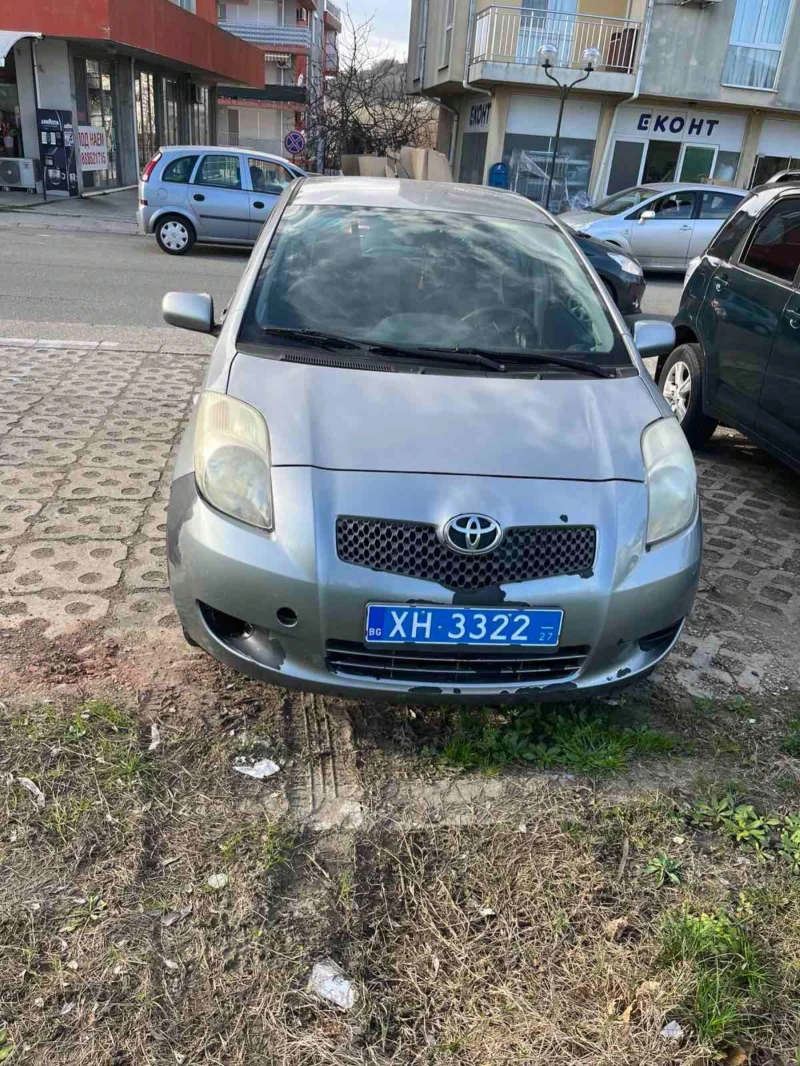 Toyota Yaris Седан