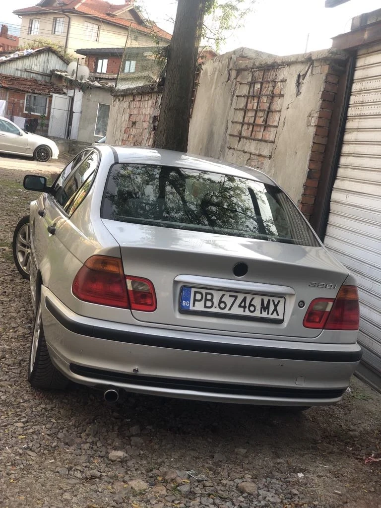 BMW 318 E46 318I 1.9 + LPG, снимка 3 - Автомобили и джипове - 47807856