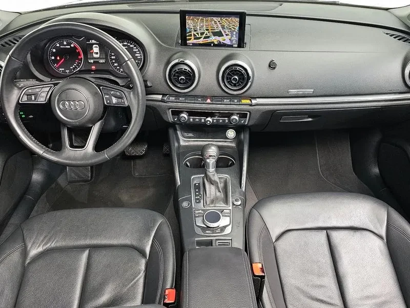 Audi A3 2.0 TFSI, снимка 7 - Автомобили и джипове - 54971507