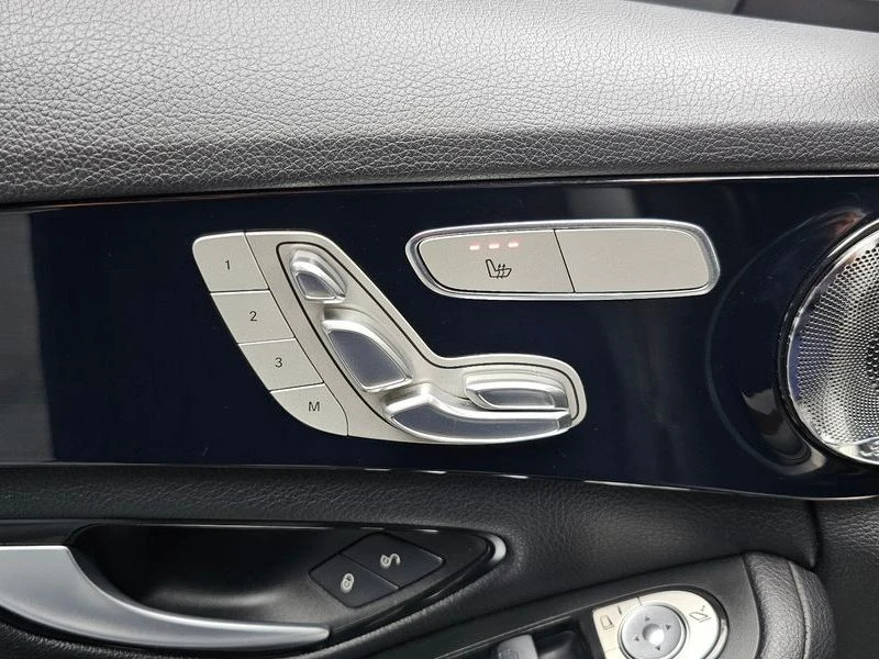 Mercedes-Benz C 200 * W205* C220D* ЦЕНАДОБГ!, снимка 16 - Автомобили и джипове - 55604994