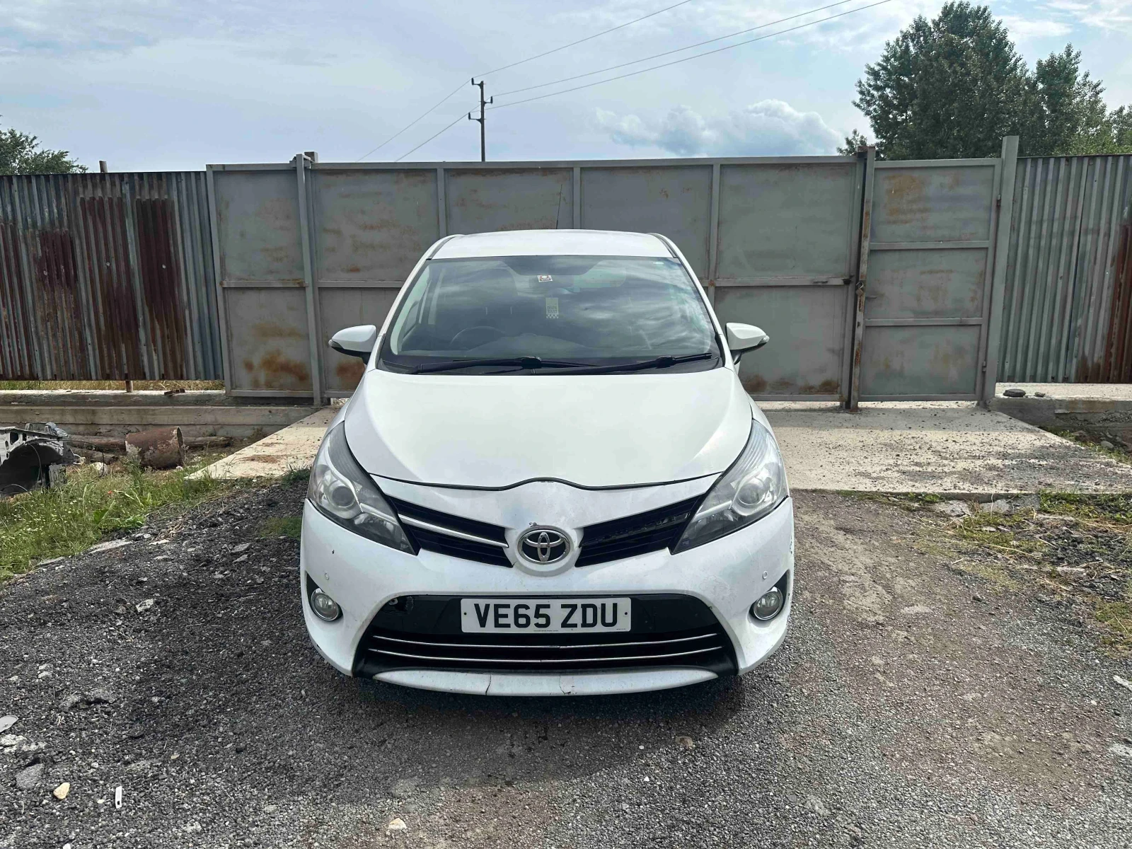 Toyota Verso 1.6 D-4D (112 �.�.) �� ����� | Mobile.bg � ����������� 2