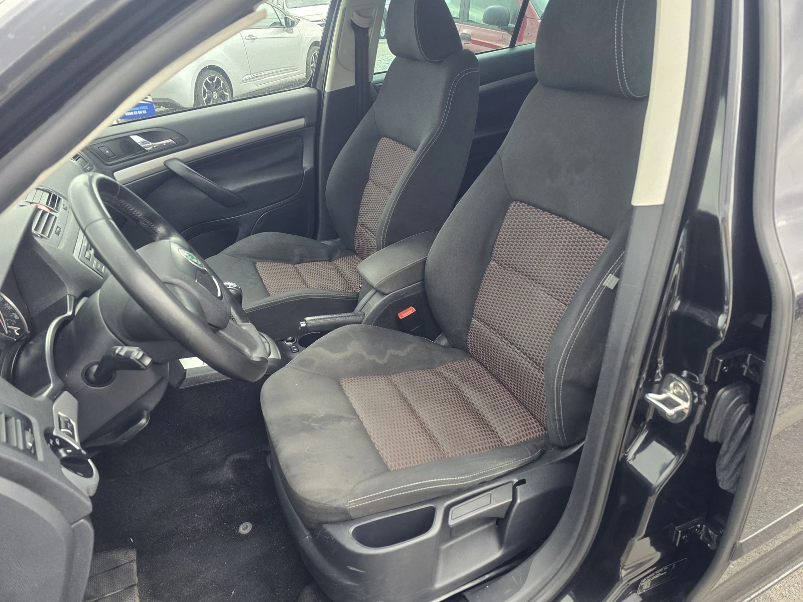 Skoda Octavia 1.4TSI | Mobile.bg — изображение 11