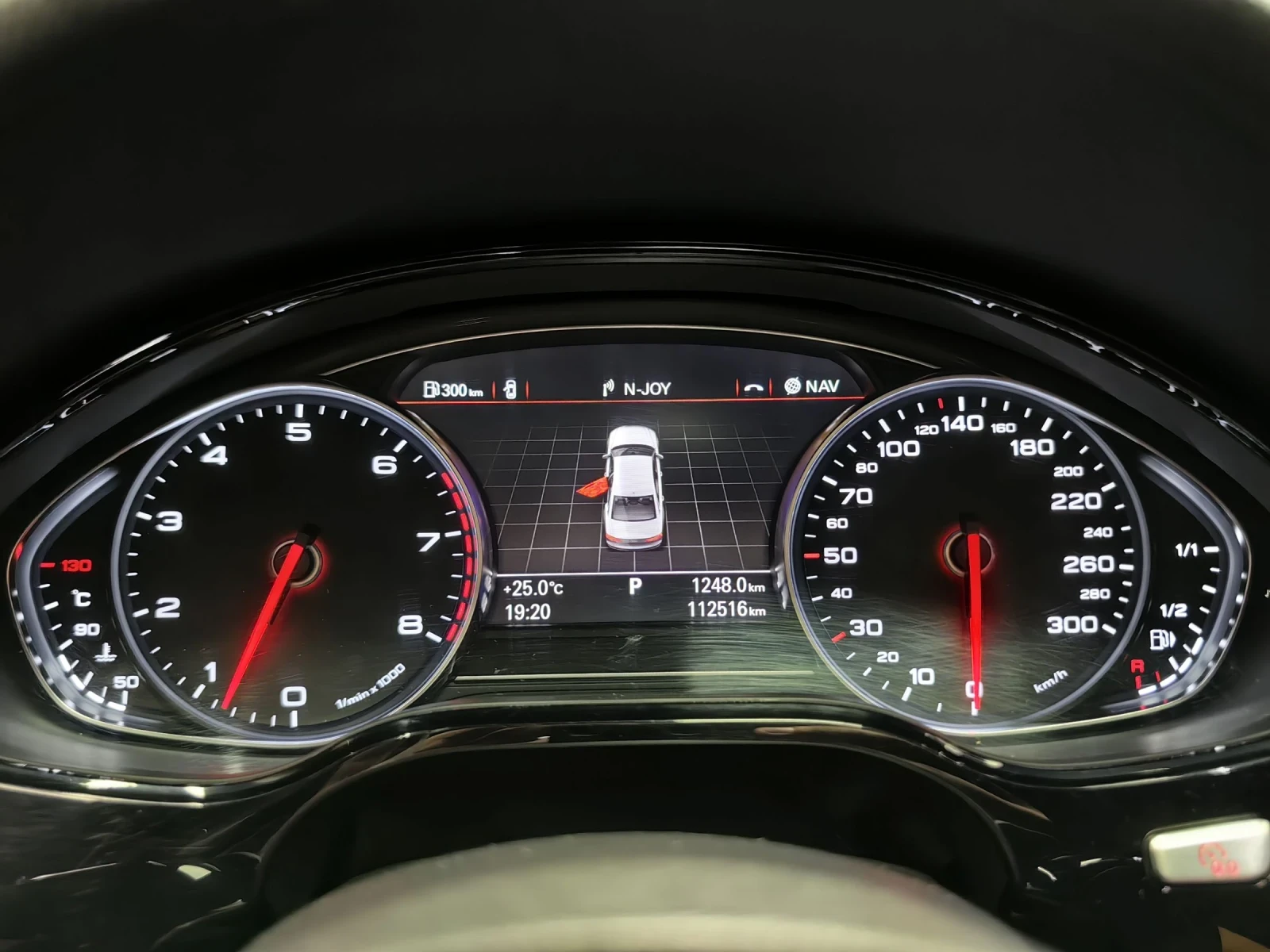 Audi A8 МATRIX 3.0 TFSI/SUPERCHARGED/S8 OPTIC/РЕГ/ЛИЗИНГ/ | Mobile.bg — изображение 15