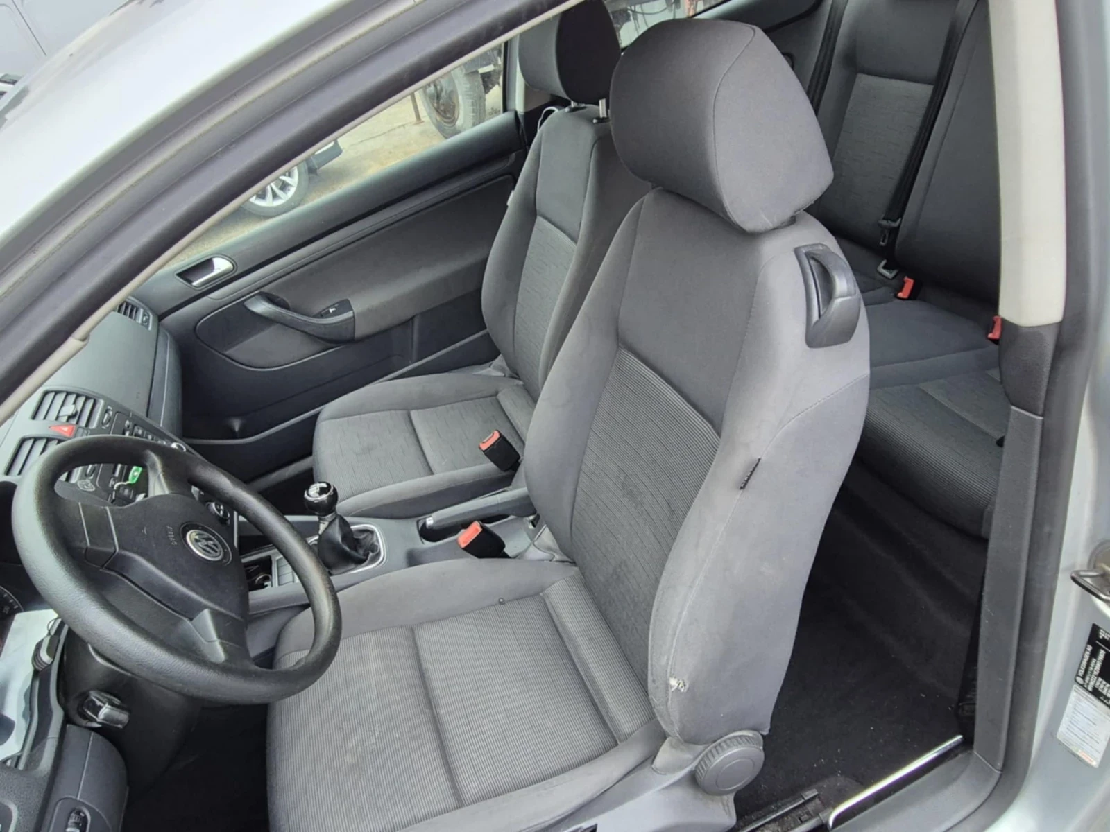 VW Golf  - изображение 10