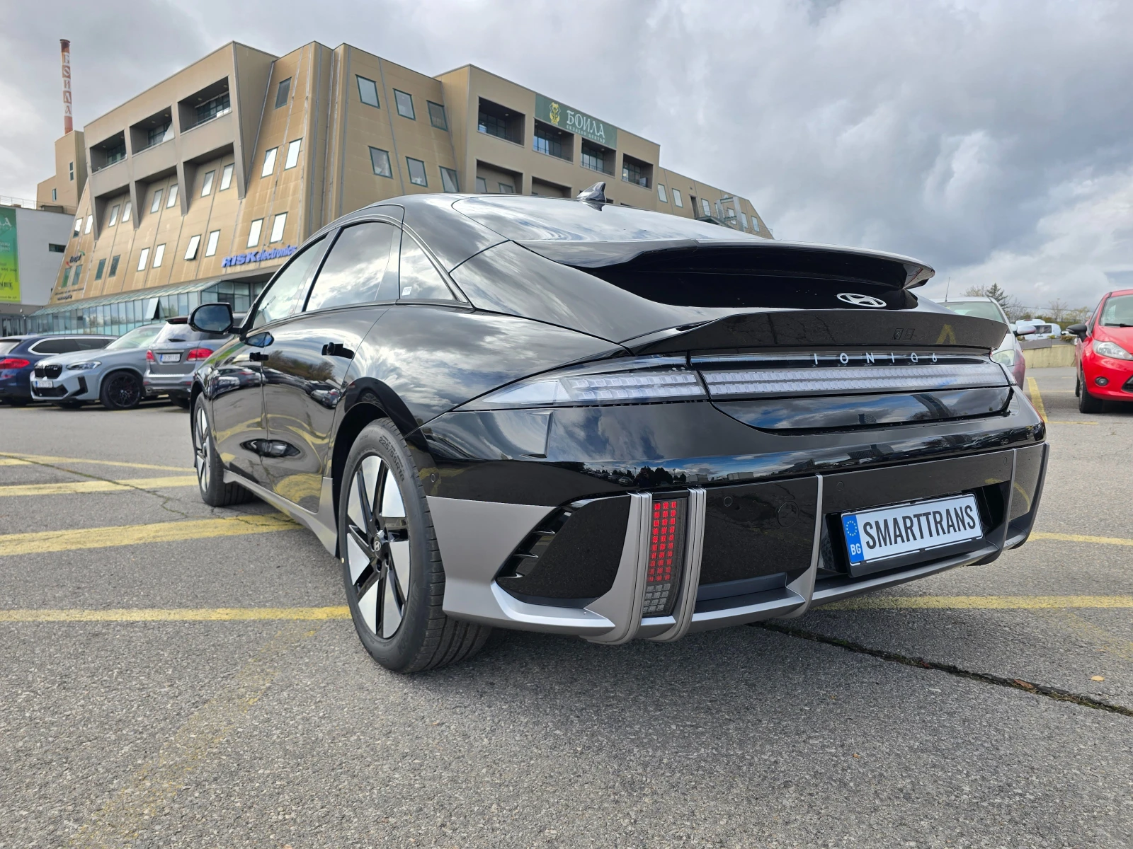 Hyundai Ioniq 6 НОВ-4х4-Bose-325к.с. - изображение 4