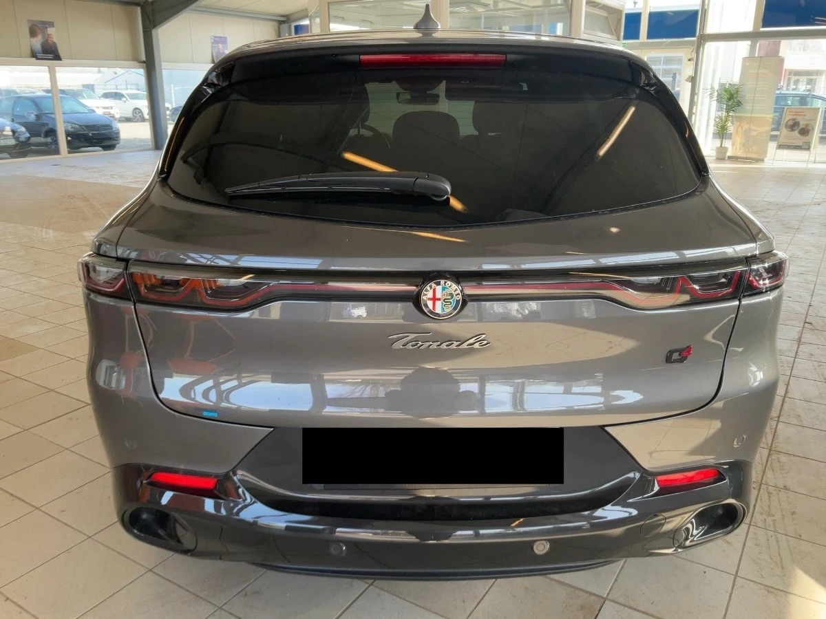 Alfa Romeo Tonale 1.5 Mild-Hybrid Q4/Камера/Дигитално/Дистроник, снимка 3 - Автомобили и джипове - 53905919