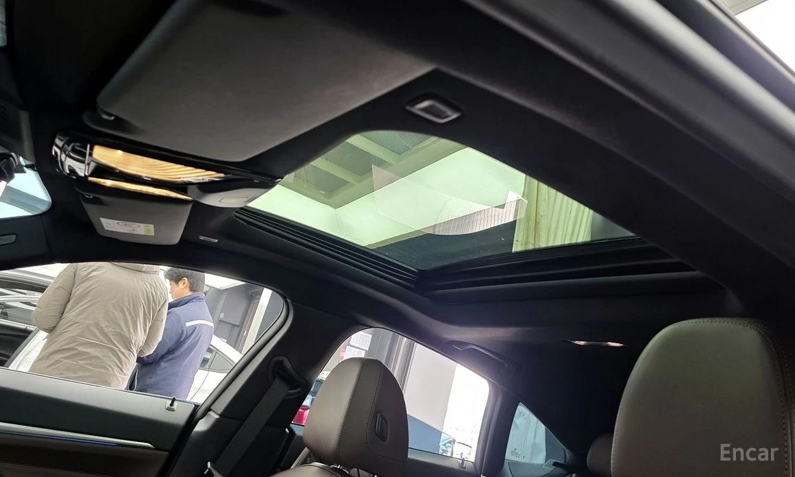 BMW i4 * eDrive40* M-SPORT PRO* , снимка 14 - Автомобили и джипове - 53963124