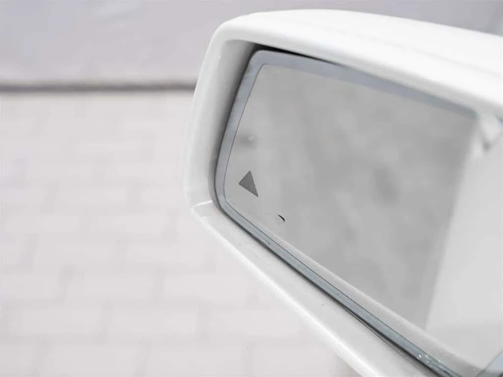 Mercedes-Benz CLS 500 550 4MATIC/Harman Kardon/Heated & Cooled seats, снимка 12 - Автомобили и джипове - 54032596