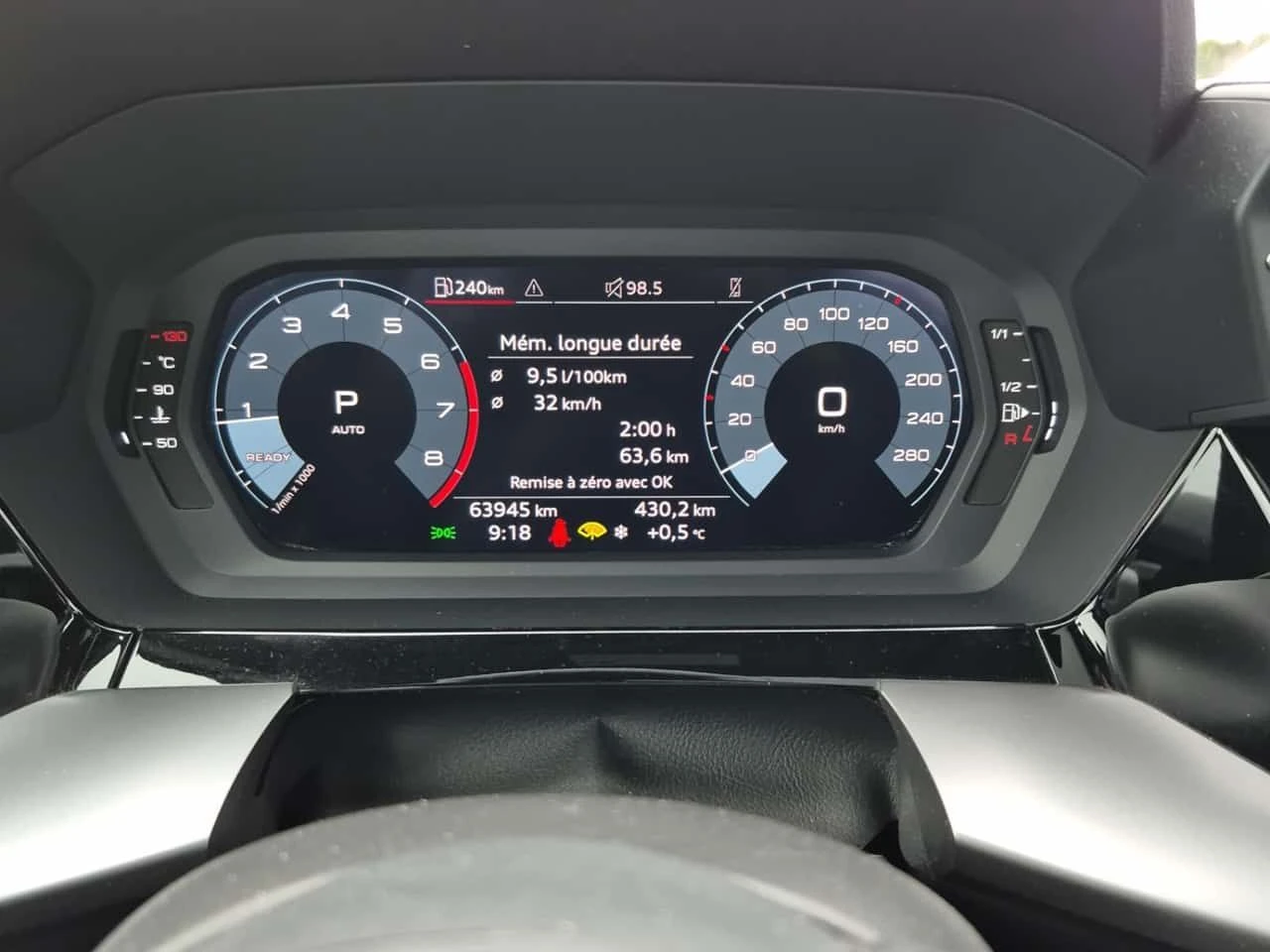 Audi A3 2 KЛЮЧА| 2 ЧИФТА ГУМИ| CARFAX , снимка 8 - Автомобили и джипове - 54113384