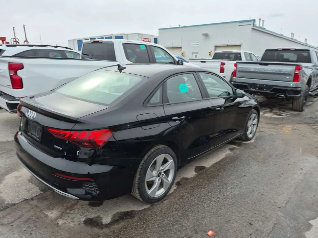 Audi A3 2 KЛЮЧА| 2 ЧИФТА ГУМИ| CARFAX , снимка 3 - Автомобили и джипове - 54113384