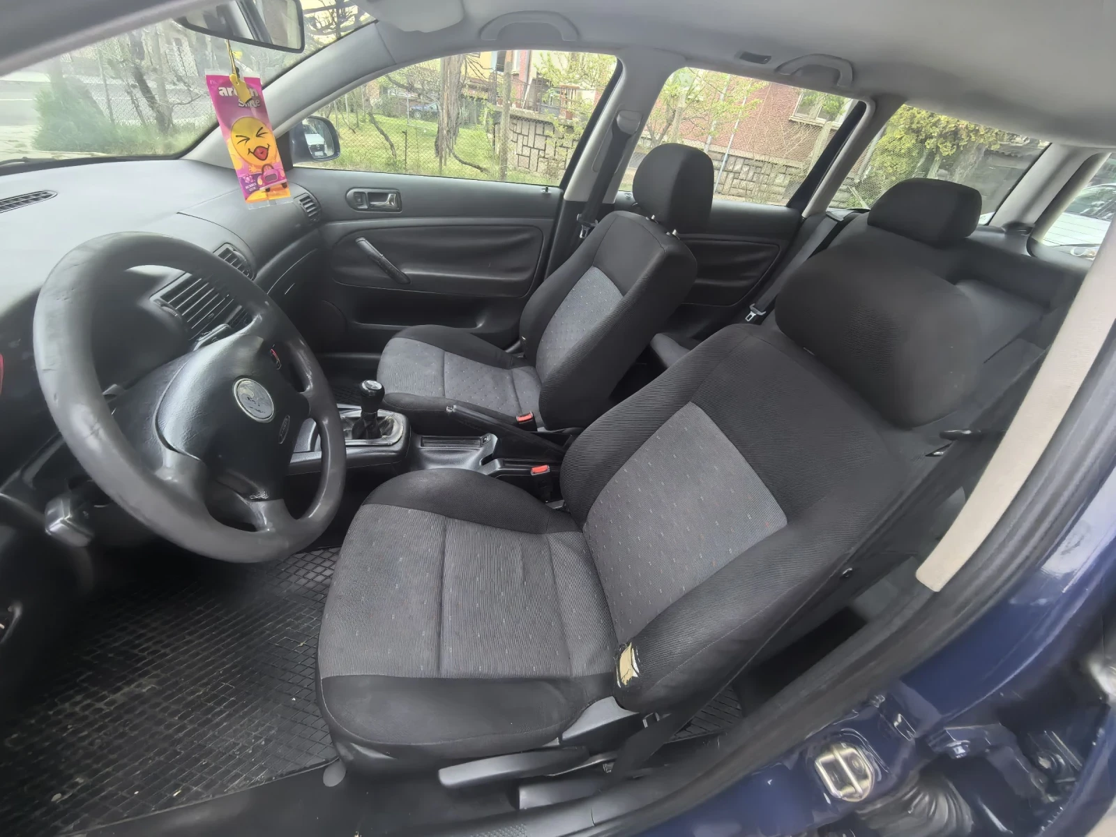 VW Passat 1.9 тди, снимка 8 - Автомобили и джипове - 54269535