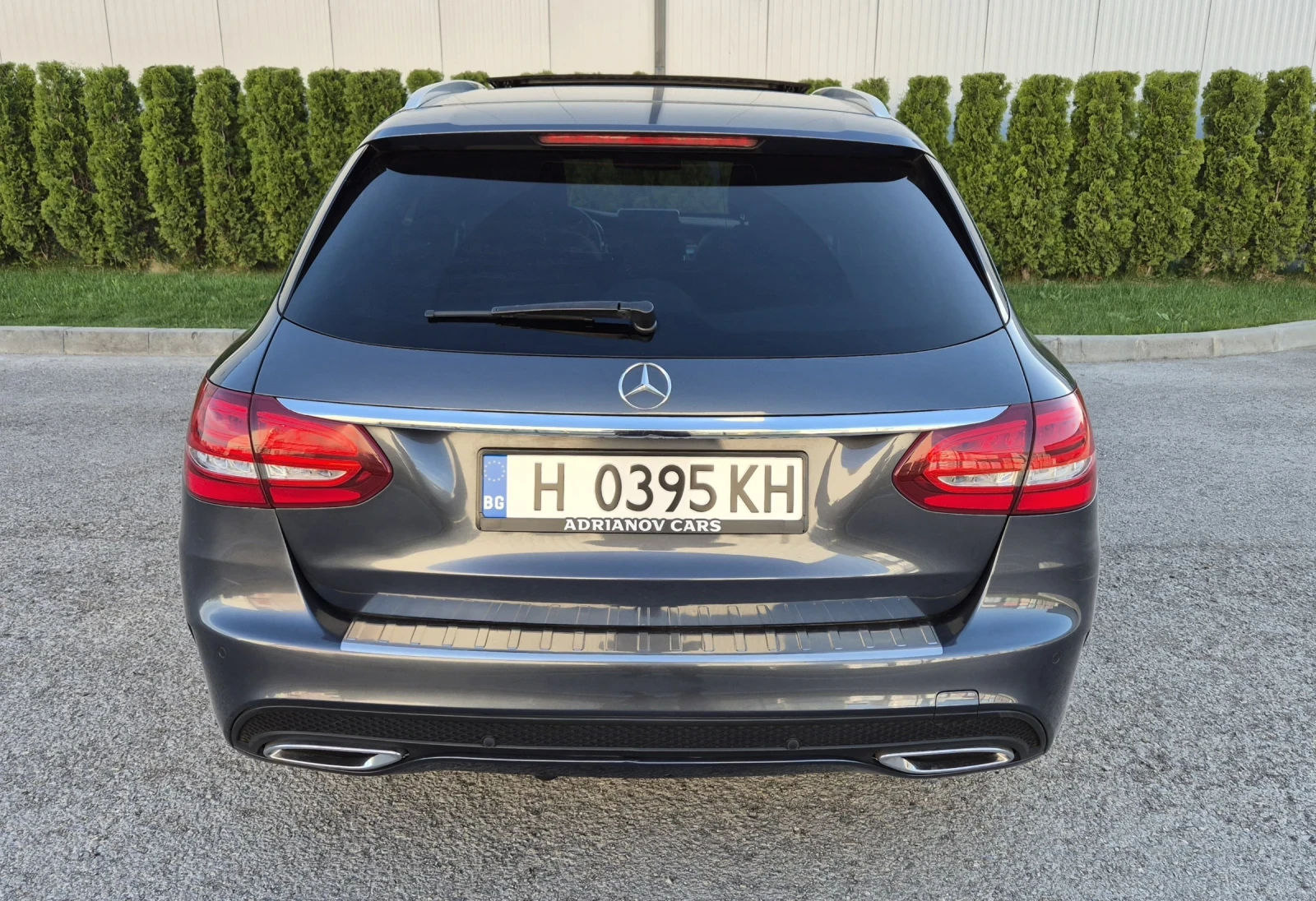 Mercedes-Benz C 220 AMG Line Pano Head-Up, снимка 6 - Автомобили и джипове - 54347256