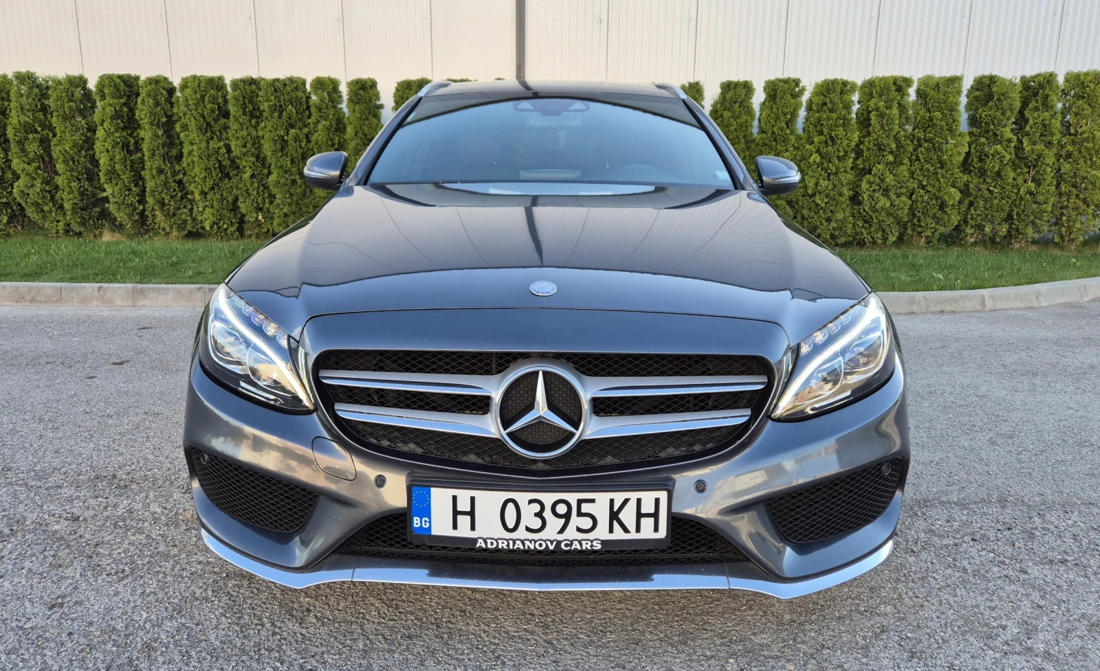 Mercedes-Benz C 220 AMG Line Pano Head-Up, снимка 5 - Автомобили и джипове - 54347256