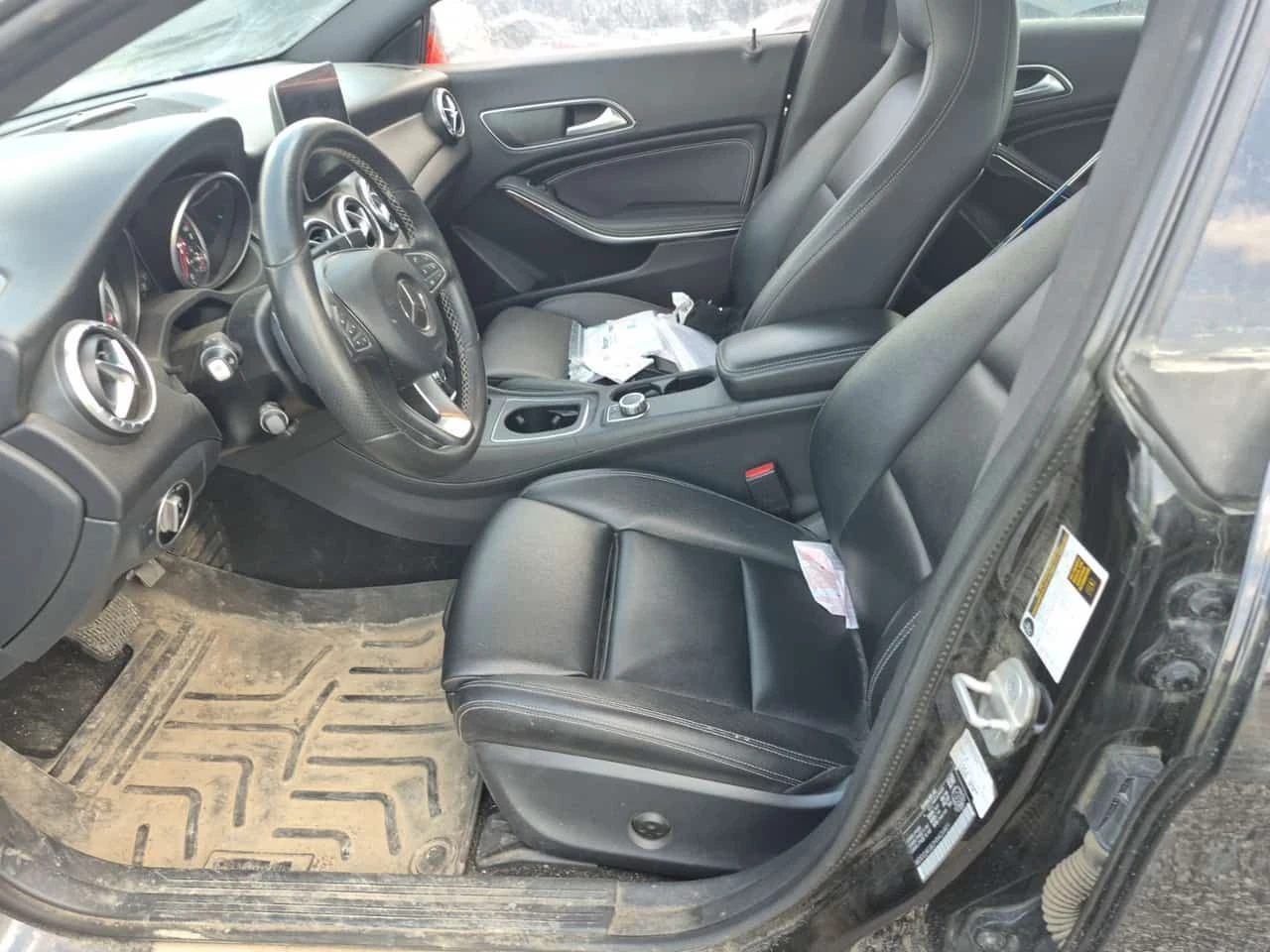 Mercedes-Benz CLA 250 ПОДГРЕВИ| ПАМЕТ| 2 КЛЮЧА| , снимка 8 - Автомобили и джипове - 54451104