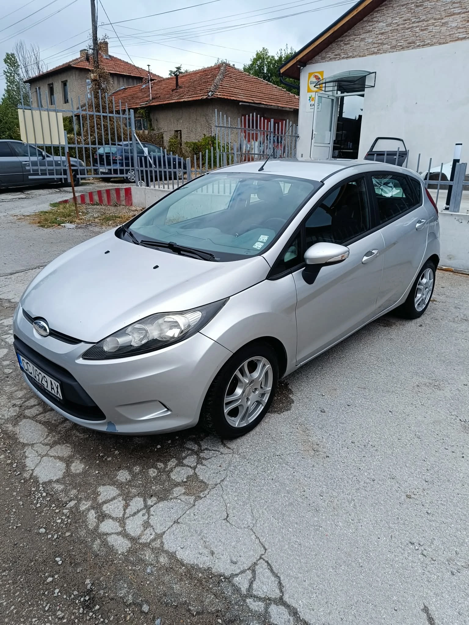 Ford Fiesta, снимка 2 - Автомобили и джипове - 55848959