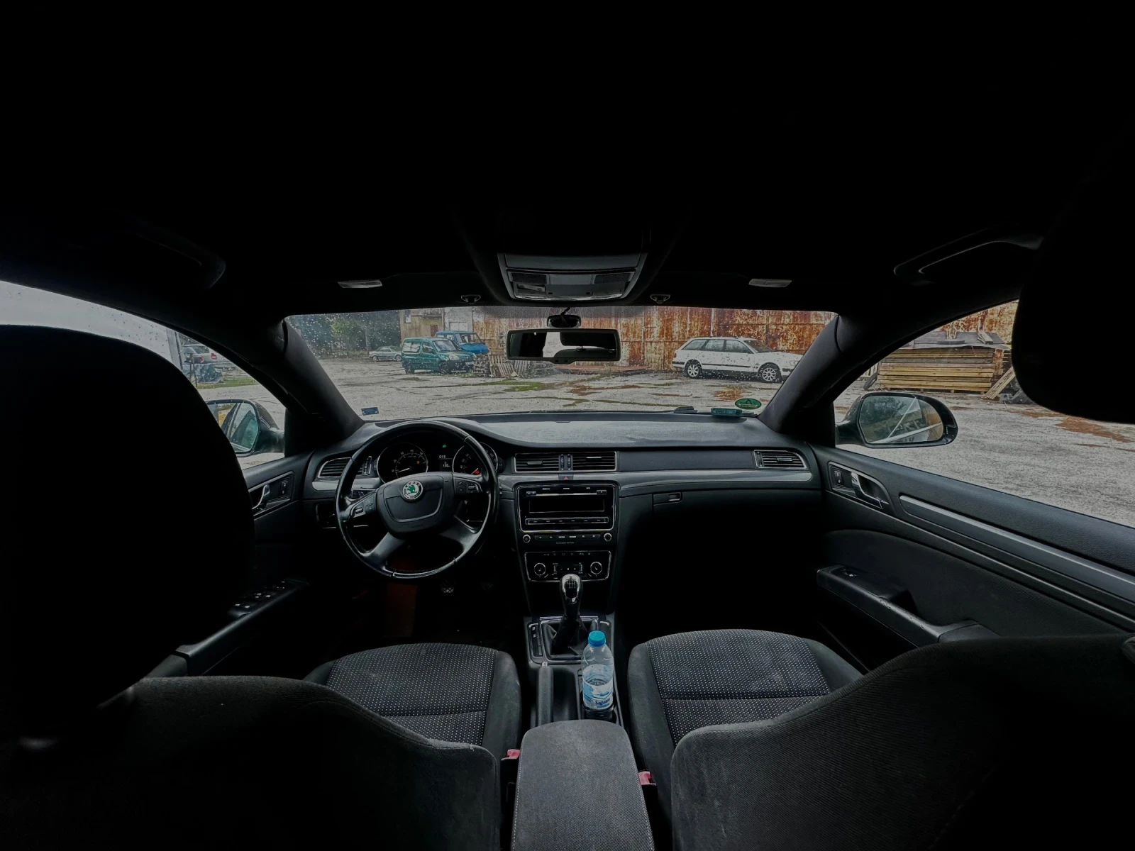 Skoda Superb 1.8TSI, снимка 12 - Автомобили и джипове - 56203119