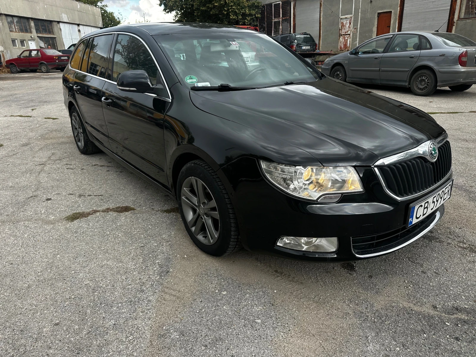 Skoda Superb 1.8TSI, снимка 7 - Автомобили и джипове - 56203119