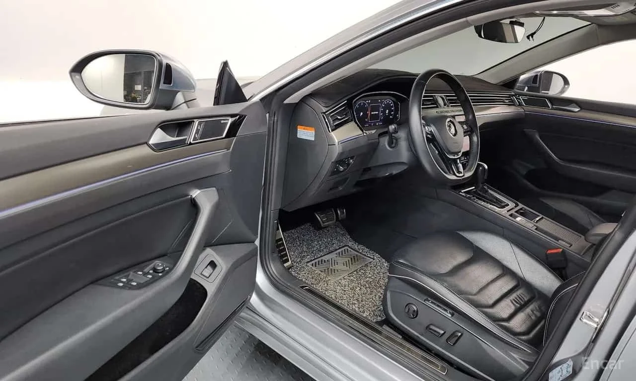 VW Arteon * 2.0 TDI Presige 4Motion * , снимка 10 - Автомобили и джипове - 56280415