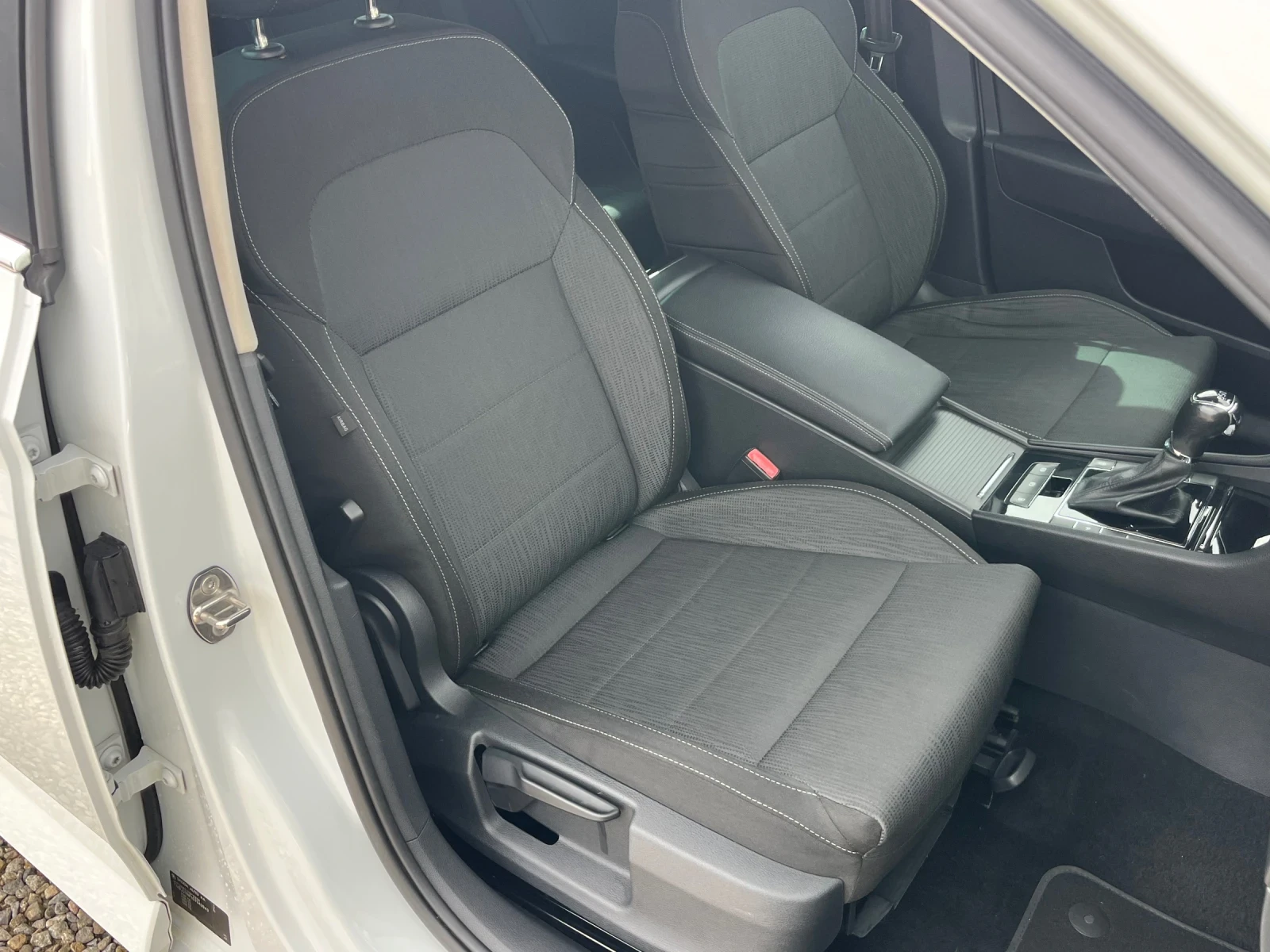Skoda Superb 2.0TDI.L&K.�������.�������� ������!!! | Mobile.bg � ����������� 11