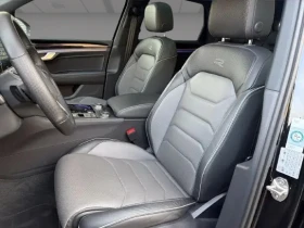 VW Touareg 3.0 TDI 4Motion = R-line = , снимка 6