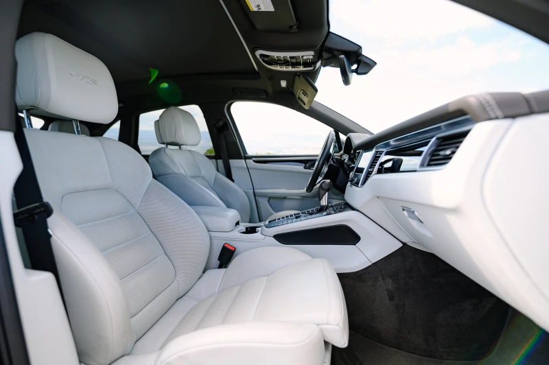 Porsche Macan GTS Premium Plus Package , снимка 11 - Автомобили и джипове - 51904426