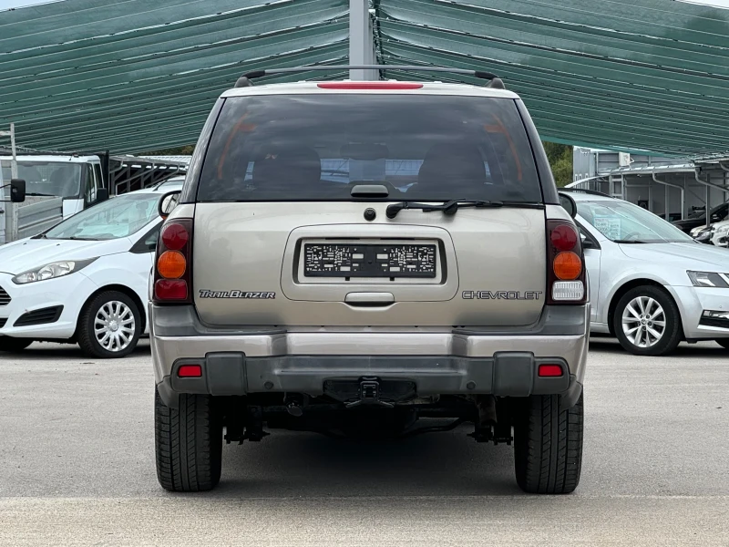 Chevrolet Trailblazer 4.2i АВТОМАТ 4х4, снимка 3 - Автомобили и джипове - 52473987