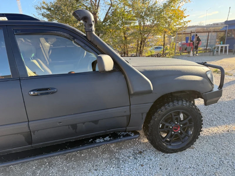 Toyota Land cruiser J100, снимка 7 - Автомобили и джипове - 52654111