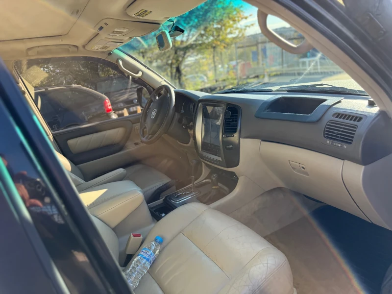 Toyota Land cruiser J100, снимка 11 - Автомобили и джипове - 52654111