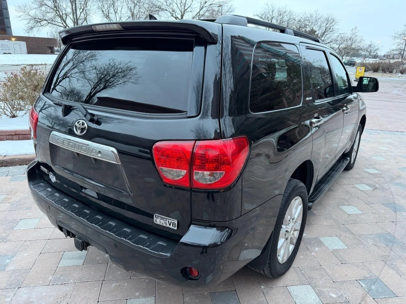 Toyota Sequoia, снимка 3 - Автомобили и джипове - 53163552