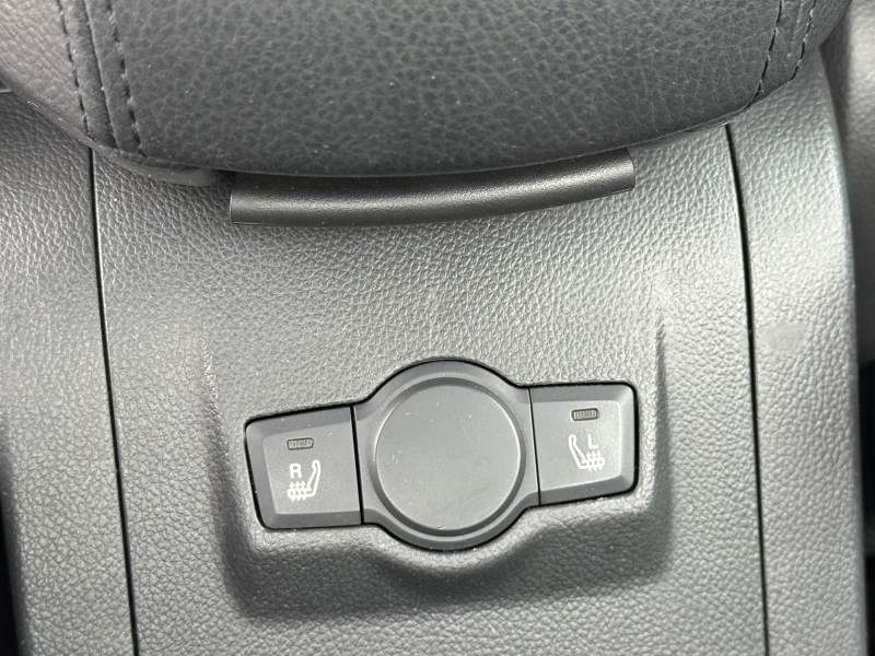 Chevrolet Captiva 7-MECTA 2.0TDI 4x4 150к.с. 100% РЕАЛНИ КИЛОМЕТРИ !, снимка 14 - Автомобили и джипове - 53189799