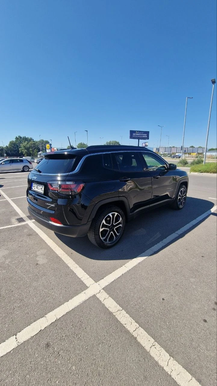 Jeep Compass e- Hybrid, снимка 4 - Автомобили и джипове - 55314621