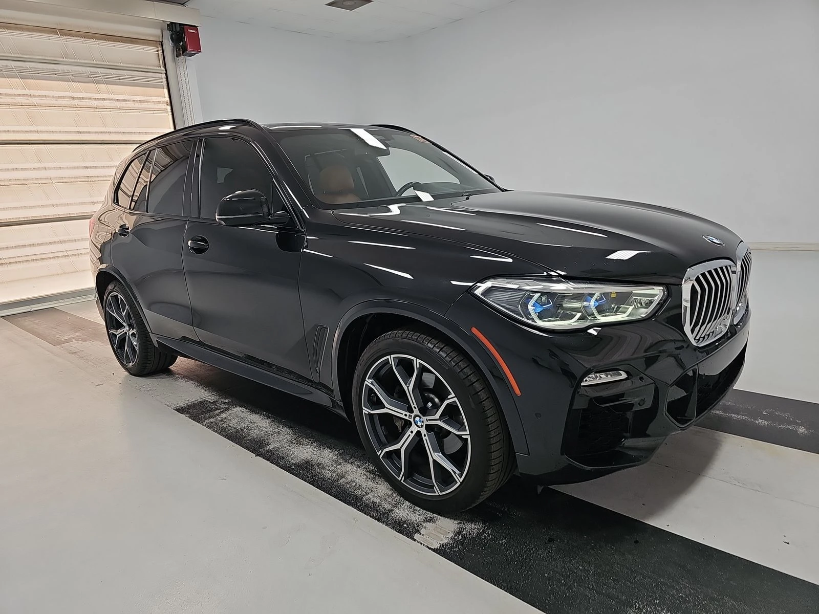BMW X5 M-PACK* LASERLIGHT* DISTRO* МАСАЖ* HEADUP* ОБДУХ*  - изображение 3