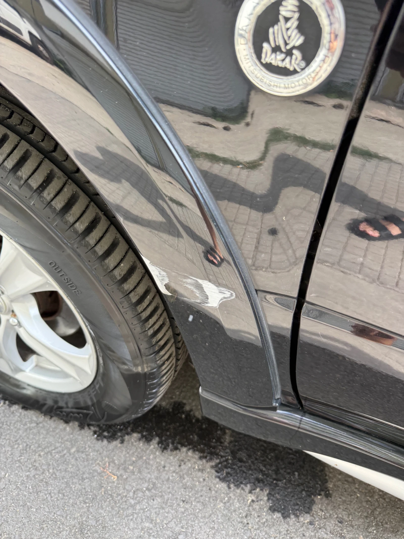 Mitsubishi Outlander Dakar - изображение 8