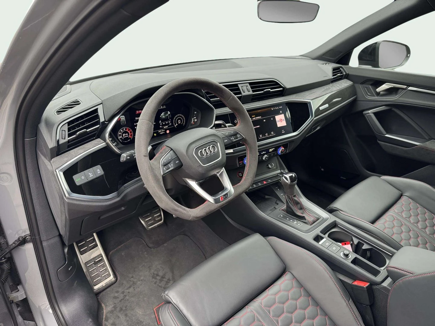 Audi Q3 Audi RS Q3 Sportback 2.5 TFSI quattro - изображение 7