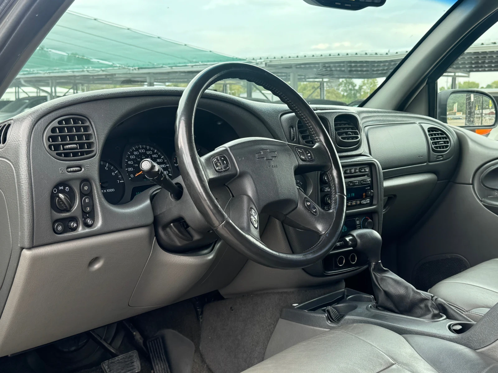 Chevrolet Trailblazer 4.2i АВТОМАТ 4х4 - изображение 7