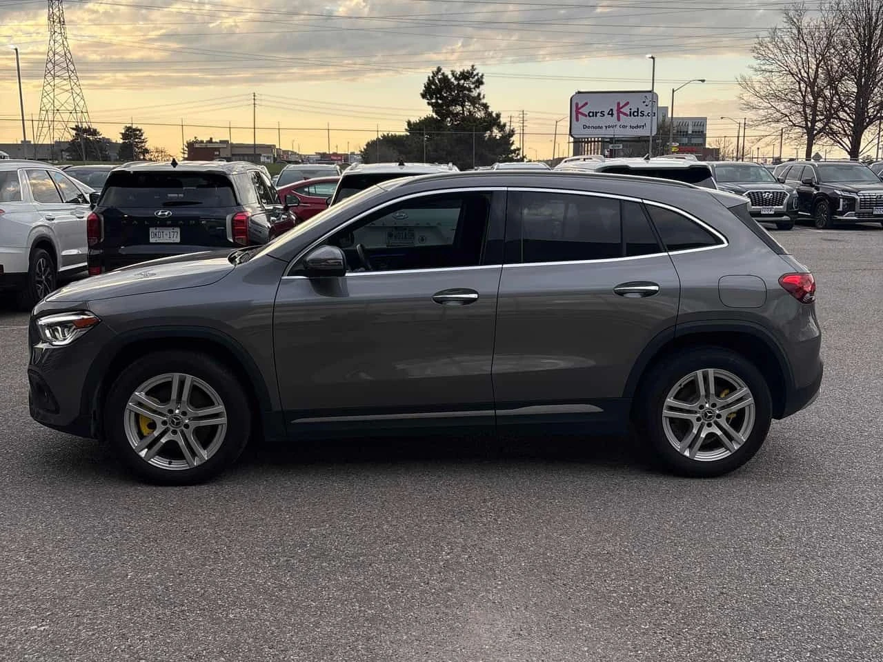 Mercedes-Benz GLA 250 * ГЛАВНО ПРЕДСТАВИТЕЛСТВО* , снимка 4 - Автомобили и джипове - 54807702