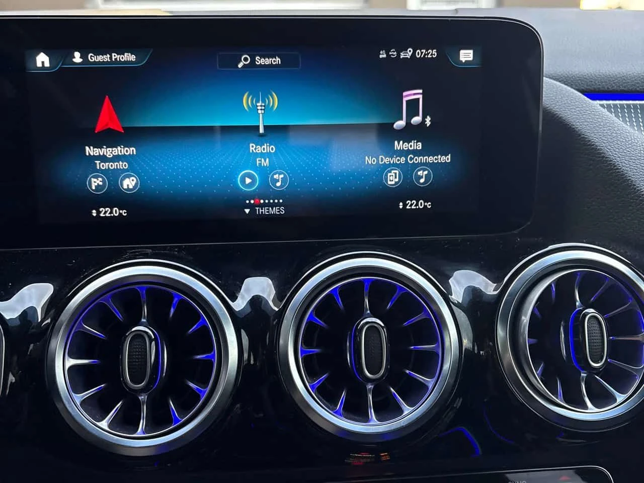 Mercedes-Benz GLA 250 * ГЛАВНО ПРЕДСТАВИТЕЛСТВО* , снимка 9 - Автомобили и джипове - 54807702