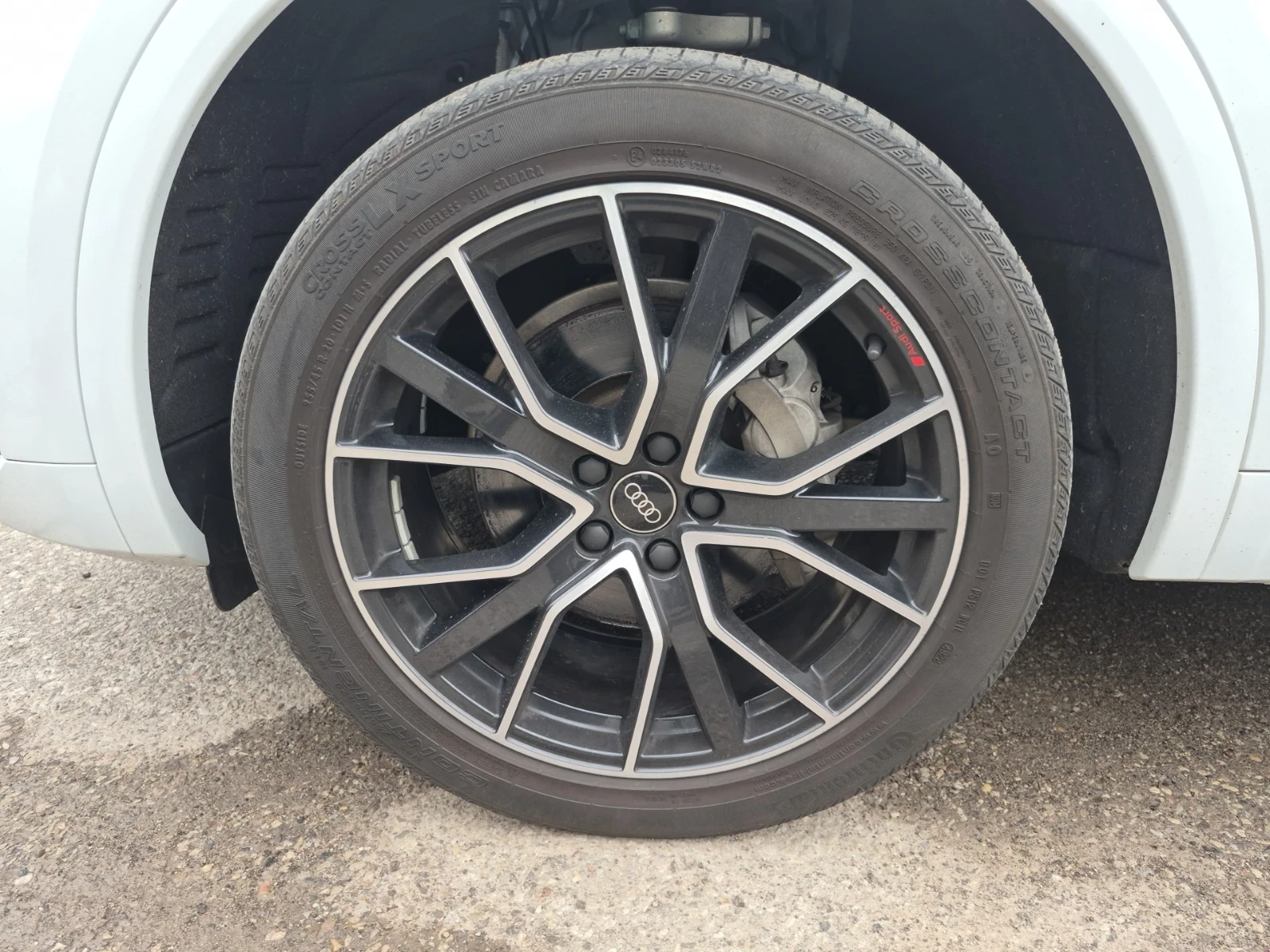 Audi Q5 PROGRESSIV * ДИСТРОНИК * ПОДГРЕВ * ПАНОРАМА, снимка 13 - Автомобили и джипове - 54900961