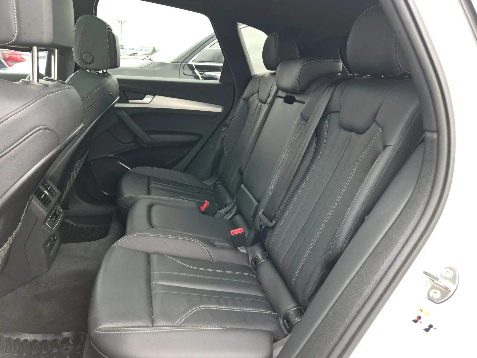 Audi Q5 PROGRESSIV * ДИСТРОНИК * ПОДГРЕВ * ПАНОРАМА, снимка 10 - Автомобили и джипове - 54900961