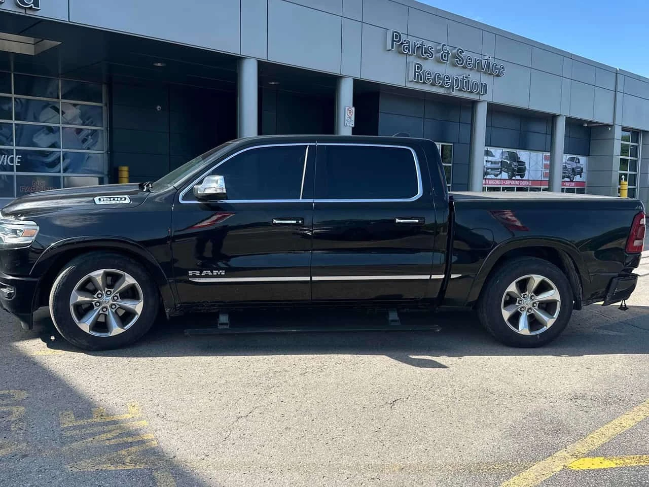 Dodge RAM 1500 * Limited * CARFAX * ОПЦИЯ ЗА ФИНАНСИРАНЕ , снимка 11 - Автомобили и джипове - 55406886