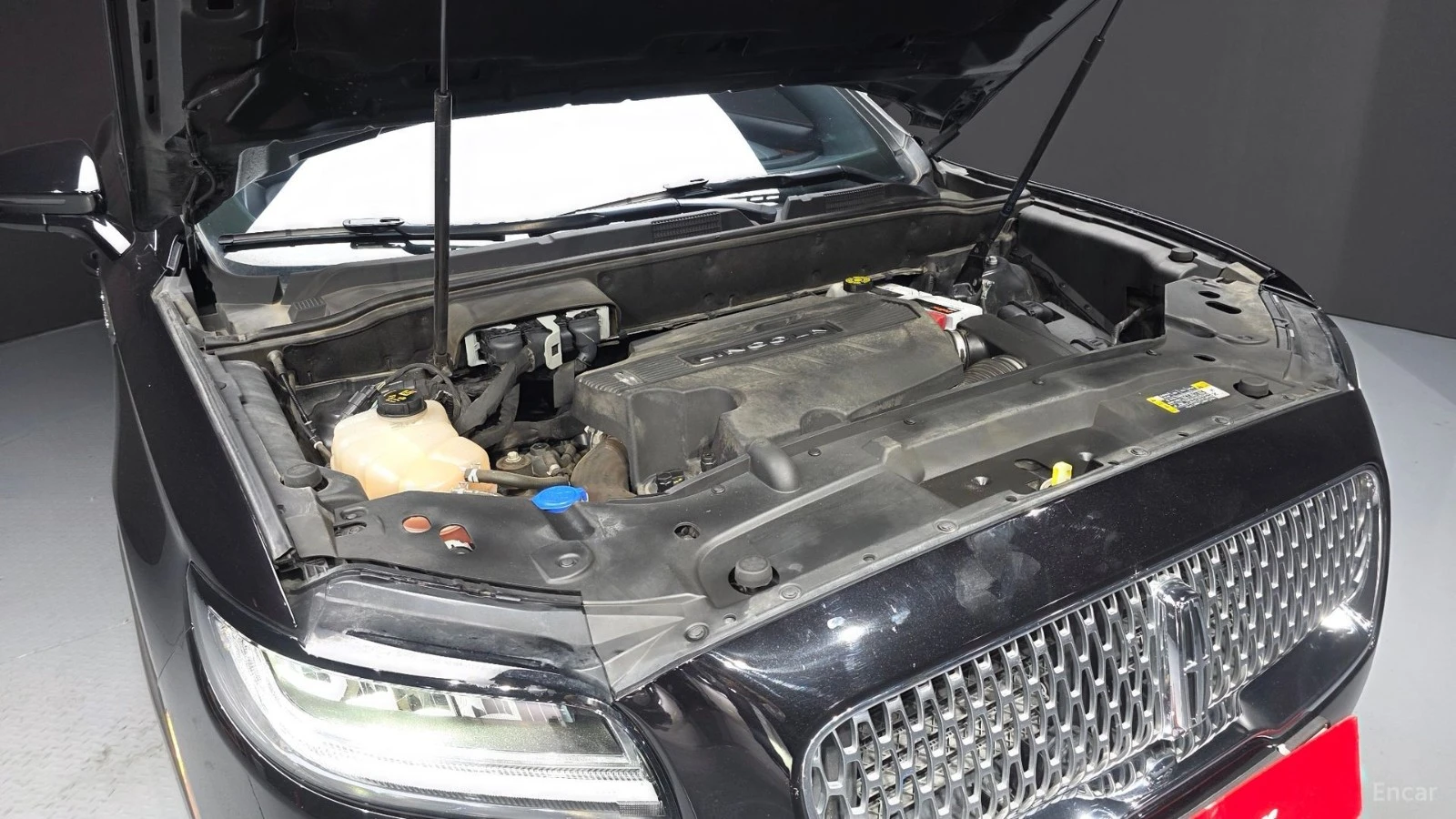 Lincoln Aviator Nautilus* 2.7T* AWD* ПОДГРЕВ* ОБДУХВАНЕ* ПАНО* FUL, снимка 6 - Автомобили и джипове - 55623921