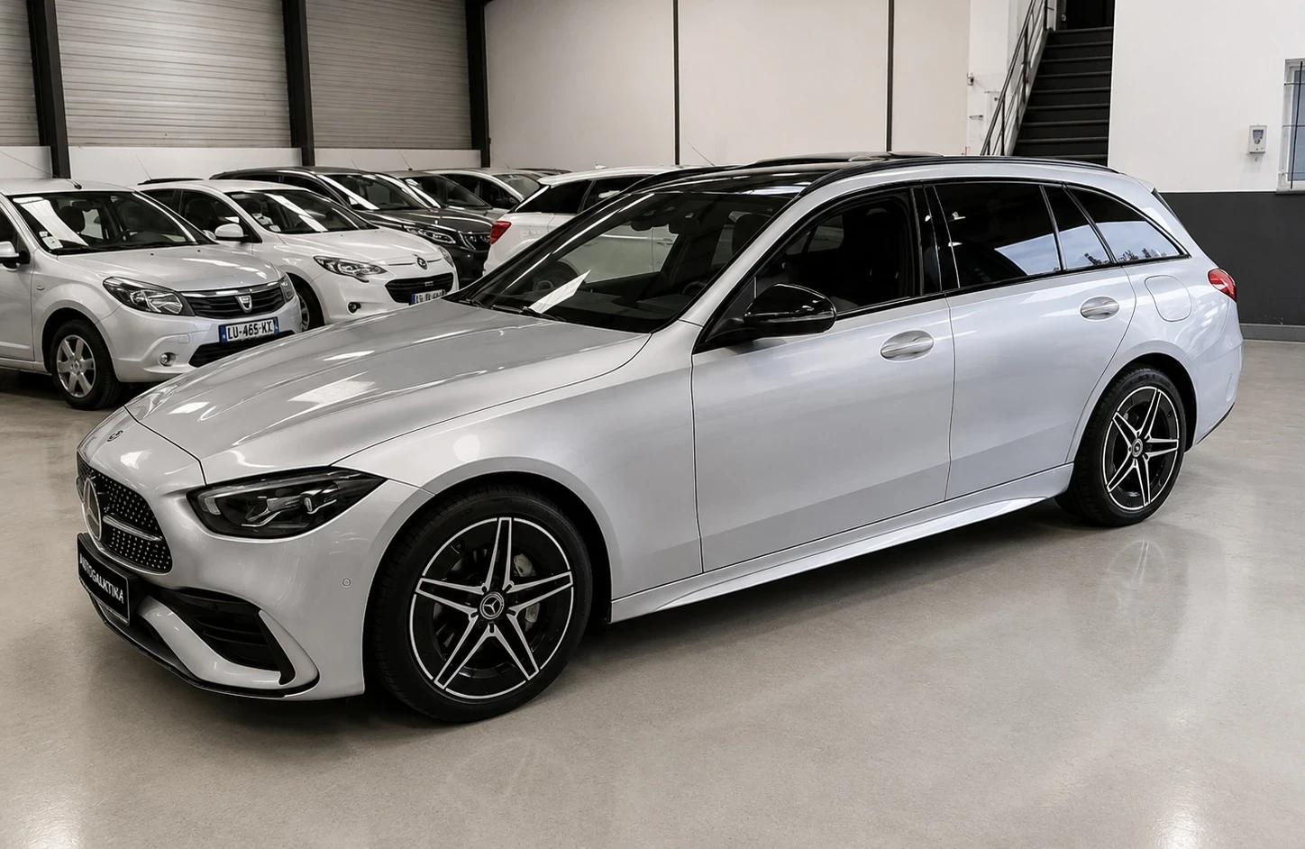 Mercedes-Benz C 300 E AMG LINE PHEV | ГАРАНЦИЯ| 313 к.с | ИСТОРИЯ , снимка 4 - Автомобили и джипове - 55922425
