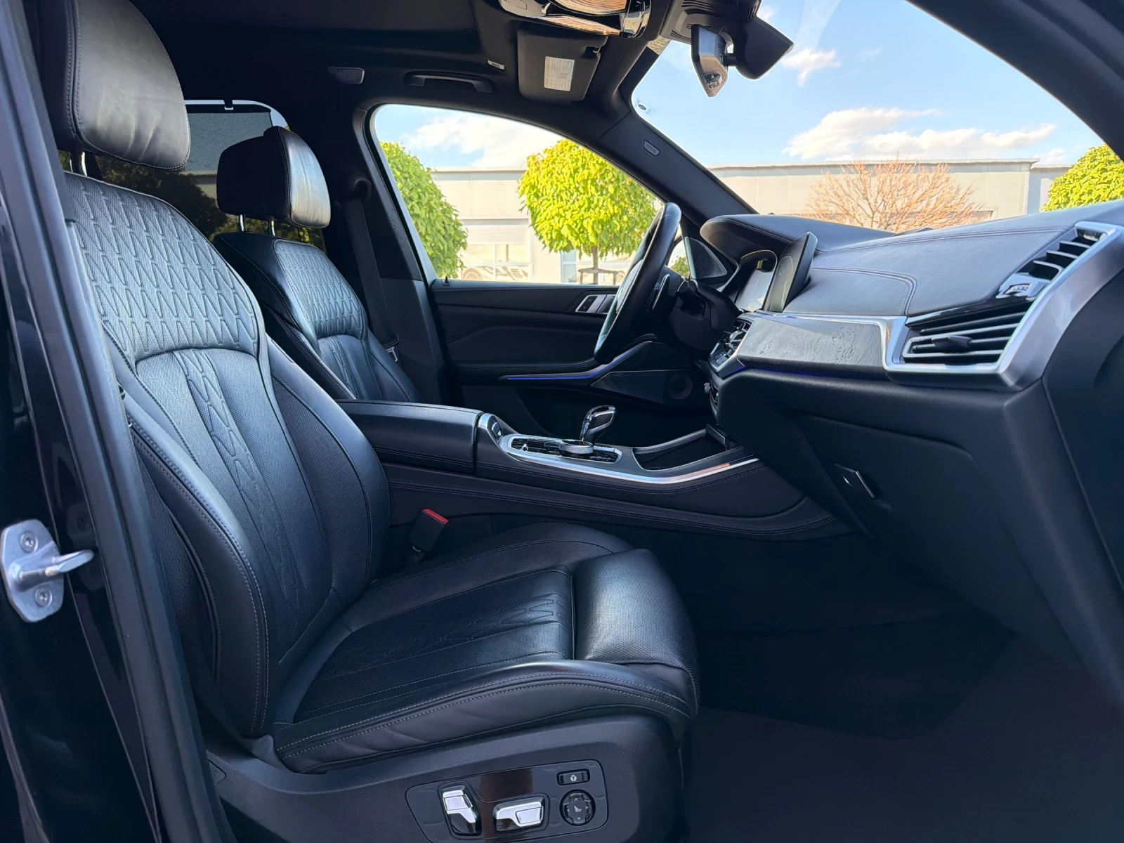 BMW X5 40i xDrive/M-pachage/Bowers & Wilkins, снимка 10 - Автомобили и джипове - 56157996